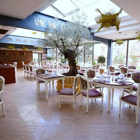 Grand Hotel Kielce Ristorante foto